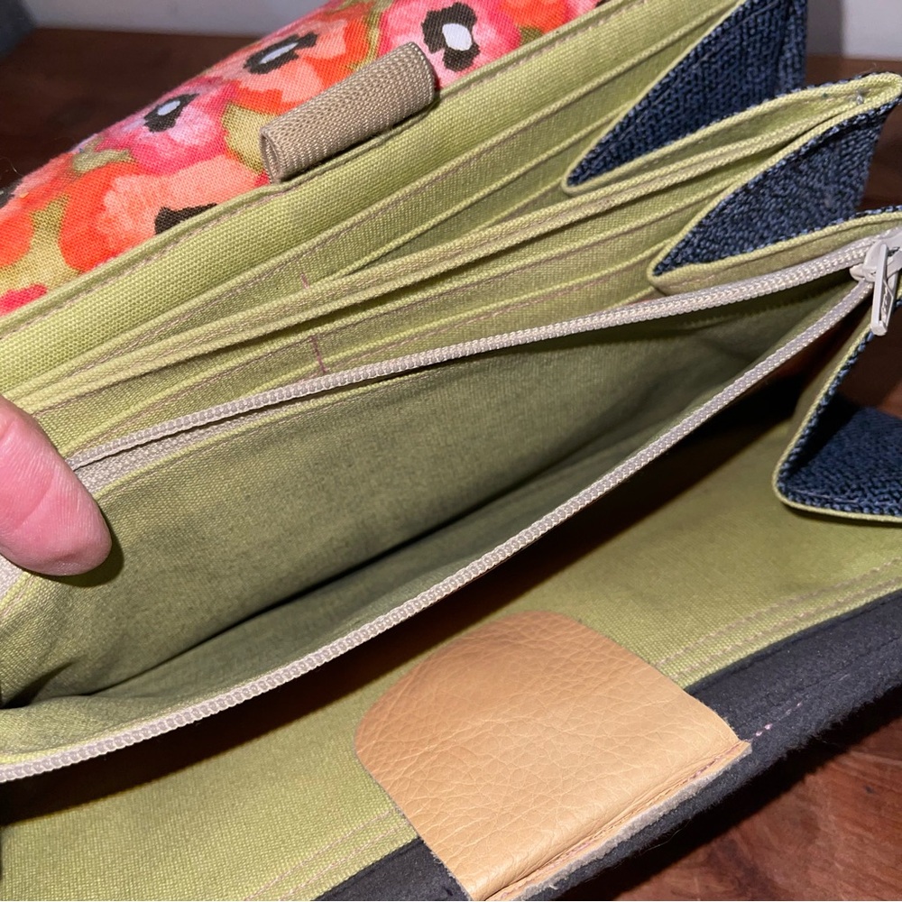 New Handmade Cotton Clutch Wristlet Bag Lots of CC Slip Pockets, Phone Money - Picture 6 of 9